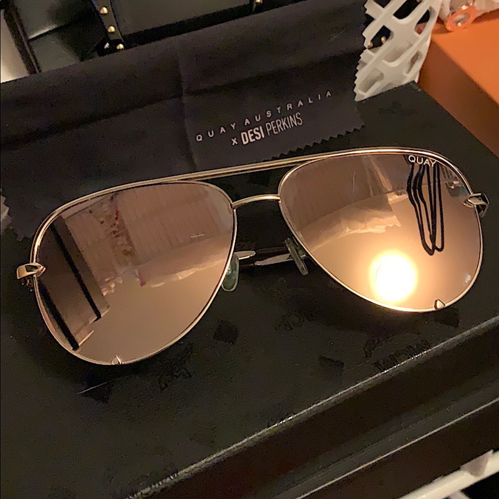 Quay high key aviator sunglasses